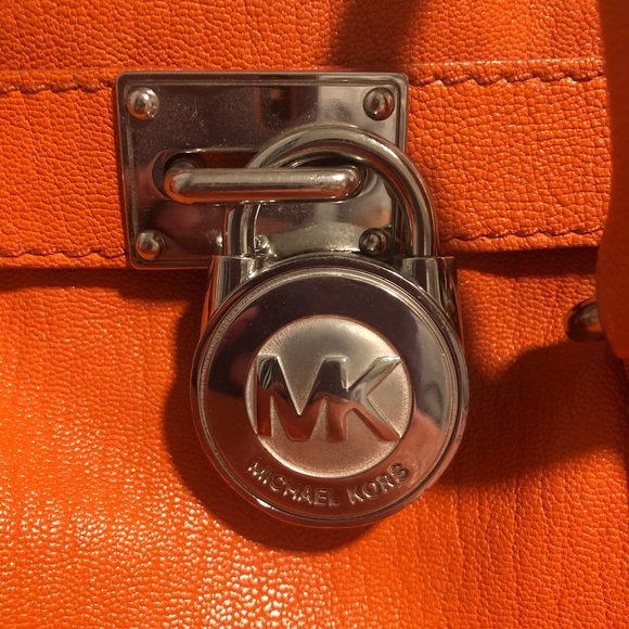 MK Handbag - Picture 2 of 3